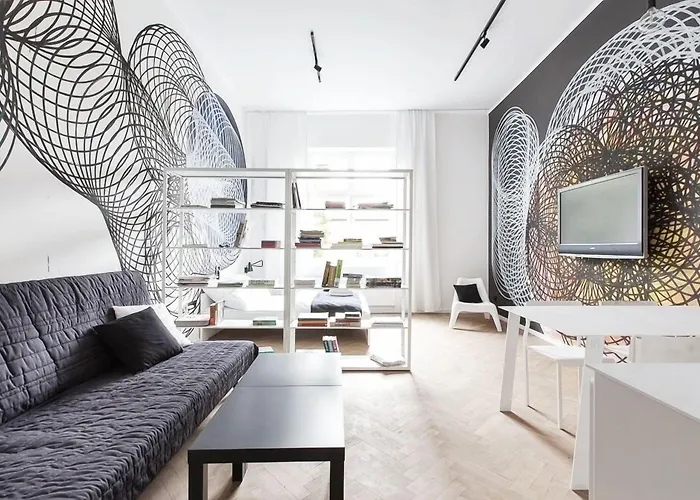 Boom Apartments